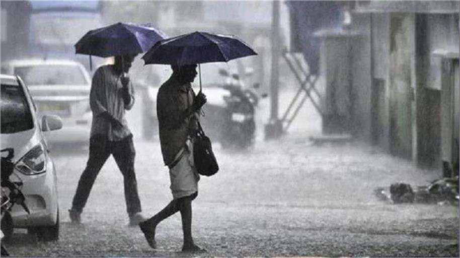 heavy rain alert: अगले 72 घंटों में होगी भारी बारिश, imd ने इन राज्यों में जारी किया बारिश का red alert