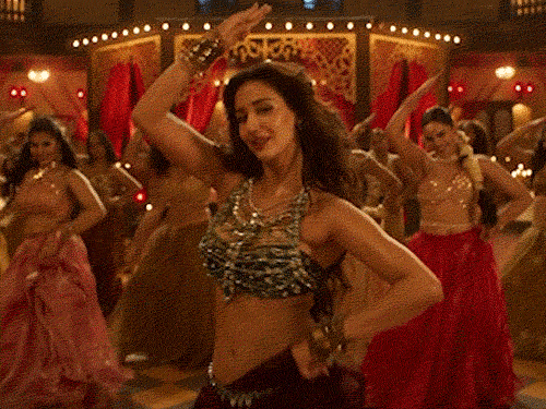 ओ रोमियो का नया गाना ‘आशिकों की कॉलोनी’ आउट:गाने में शाहिद कपूर दिशा पाटनी की जबरदस्त केमिस्ट्री दिखी; 13 फरवरी को रिलीज होगी फिल्म