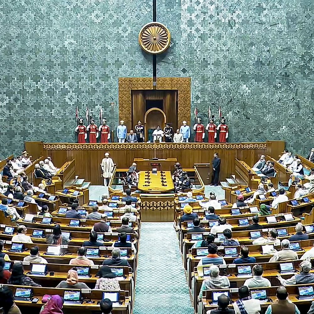 बजट सत्र का दूसरा दिन, आज इकोनॉमिक सर्वे पेश होगा:कल राष्ट्रपति ने अभिभाषण दिया, vb जी राम जी एक्ट का जिक्र करते ही विपक्ष का हंगामा