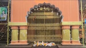 danteshwari mandir chori: दंतेश्वरी मंदिर में चोरी, सोने चांदी के आभूषण ले उड़े चोर; आम श्रद्धालुओं के लिए दर्शन बंद