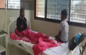 janjgir champa news: स्वामी आत्मानंद स्कूल में मध्यान भोजन के बाद बच्चों की तबीयत बिगड़ी, 12 बच्चे अस्पताल में भर्ती