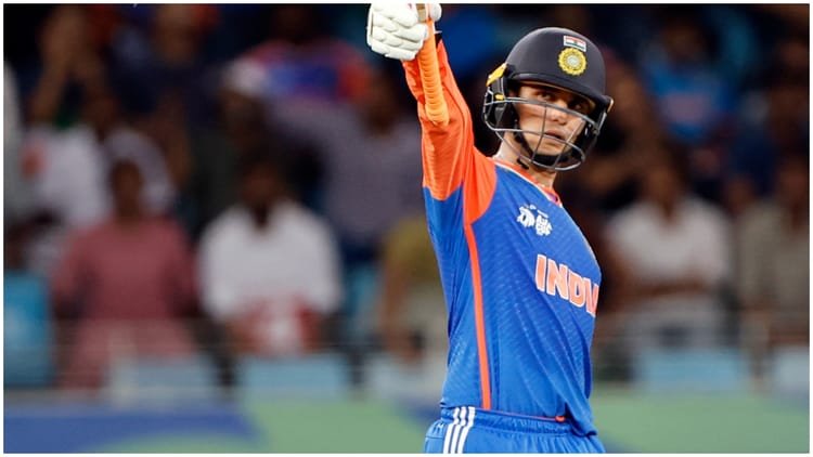 abhishek sharma: पावरप्ले में अभिषेक से बड़ा कोई हिटर नहीं! t20i में ऐसा करने वाले दुनिया के पहले बल्लेबाज बने