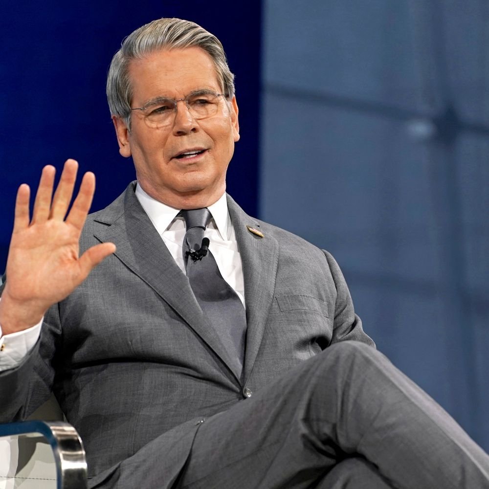 भारत से एक्स्ट्रा 25% टैरिफ हटा सकता है अमेरिका:वित्तमंत्री बोले भारत ने रूस से तेल खरीद घटाई, ये अमेरिका की बड़ी जीत