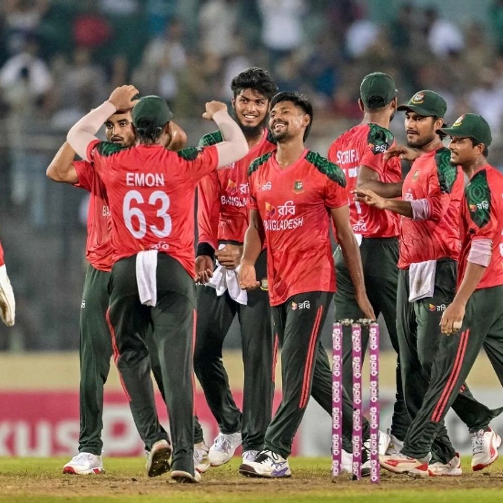 बांग्लादेश क्रिकेट ने डायरेक्टर नजमुल को हटाया:खिलाड़ियों के विरोध के बाद फैसला; पूर्व कप्तान तमीम इकबाल को भारतीय एजेंट कहा था