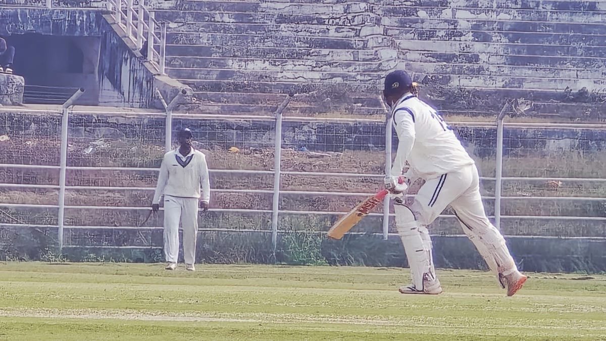 cricket news: सदी का सूखा खत्म, बिहार ने रणजी ट्रॉफी का फाइनल 568 रन से जीता; प्लेट ग्रुप के खिताब पर कब्जा