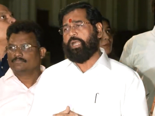 शिंदे ने होटल में 29 पार्षदों से मुलाकात की:कहा मुंबई का मेयर महायुति का ही होगा; भाजपा के बाद शिवसेना दूसरी सबसे बड़ी पार्टी