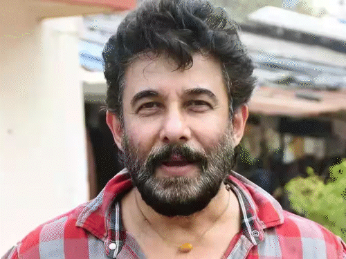 दीपक तिजोरी से लाखों रुपए की ठगी!:एक्टर का आरोप फिल्म के लिए फंड दिलाने के नाम पर ₹2.5 लाख रुपए लिए गए