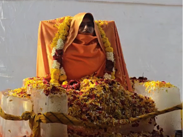 राजस्थान 23 साल की साध्वी को आज दी जाएगी समाधि:गलत इंजेक्शन से मौत का दावा, ब्लैकमेलिंग केस की चर्चा, अंतिम दर्शन के लिए साधु संतों की भीड़