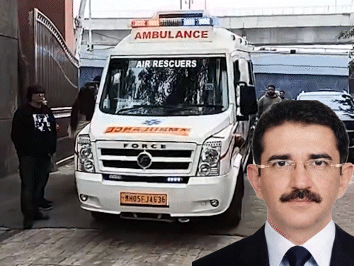 अजित पवार प्लेन क्रैश कैप्टन सुमित की ड्यूटी नहीं थी:दोस्त बोले पायलट ट्रैफिक में फंसा था, इसलिए वे बारामती गए; ब्रेसलेट से शव पहचाना