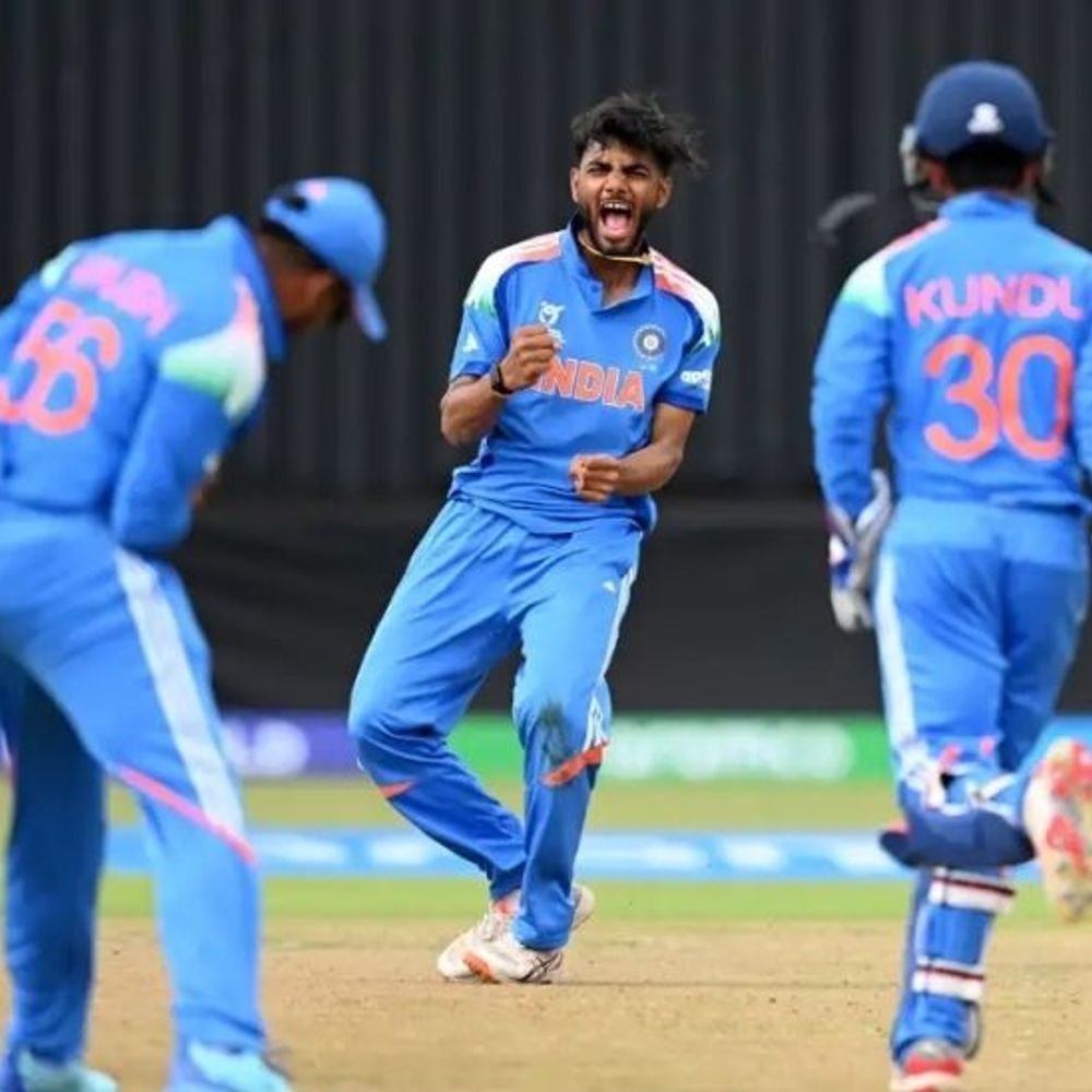 अंडर 19 वर्ल्डकप में भारत की लगातार दूसरी जीत:बांग्लादेश को 18 रन से हराया, विहान मल्होत्रा को 4 विकेट, वैभव अभिज्ञान की फिफ्टी