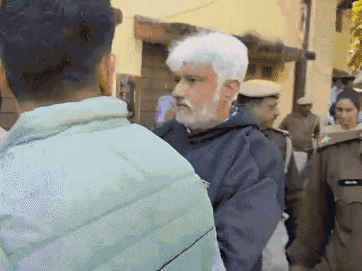 फिल्ममेकर विक्रम भट्ट और उनकी पत्नी की जमानत खारिज:हाईकोर्ट ने माना इस स्तर पर बेल देना उचित नहीं; डॉक्टर से की करोड़ों की धोखाधड़ी