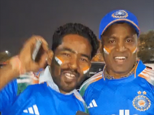 रायपुर ind nz टी 20...7 विकेट से जीता भारत:ईशान ने 76 रन बनाए, सूर्यकुमार की फिफ्टी, फैंस बोले पैसा वसूल परफॉर्मेंस, मजा आ गया