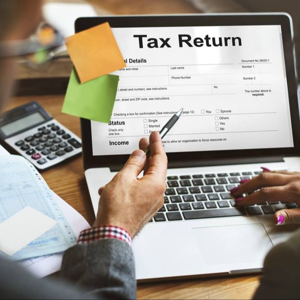 बजट उम्मीद डबल पेनल्टी खत्म करने जैसे प्रस्तावों पर नजर:पति पत्नी को संयुक्त टैक्स रिटर्न का विकल्प देने पर विचार संभव