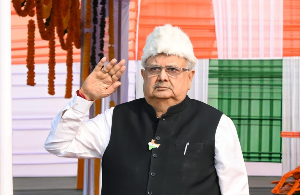 दिग्विजय स्टेडियम में गणतंत्र दिवस की शान, विधानसभा अध्यक्ष रमन सिंह ने फहराया राष्ट्रीय ध्वज…