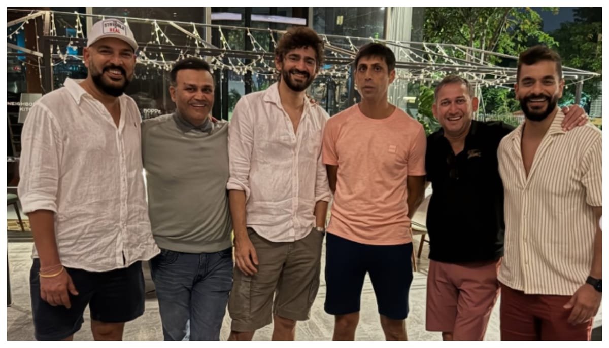 indian team reunion: साथ नजर आए अगरकर कैफ और सहवाग, नेहरा और युवी भी दिखे; पुराने दिनों की यादें ताजा हुईं