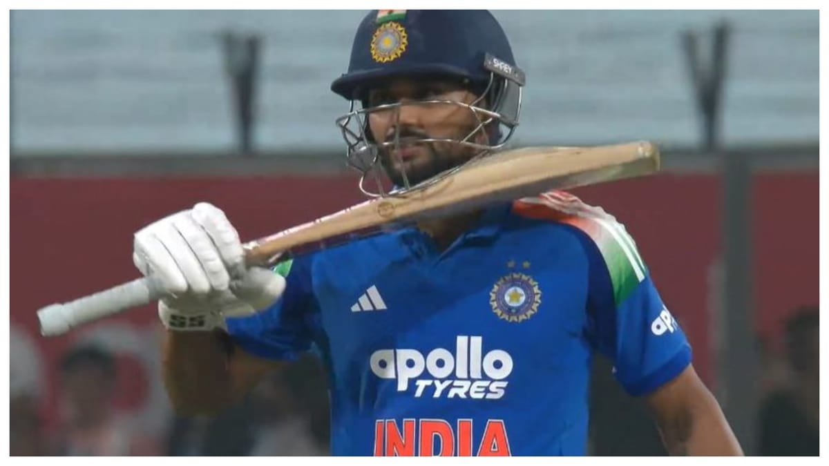 ind vs nz: इंदौर वनडे में आया नीतीश रेड्डी का तूफान, पहला अर्धशतक जड़कर खास अंदाज में मनाया जश्न; वीडियो वायरल