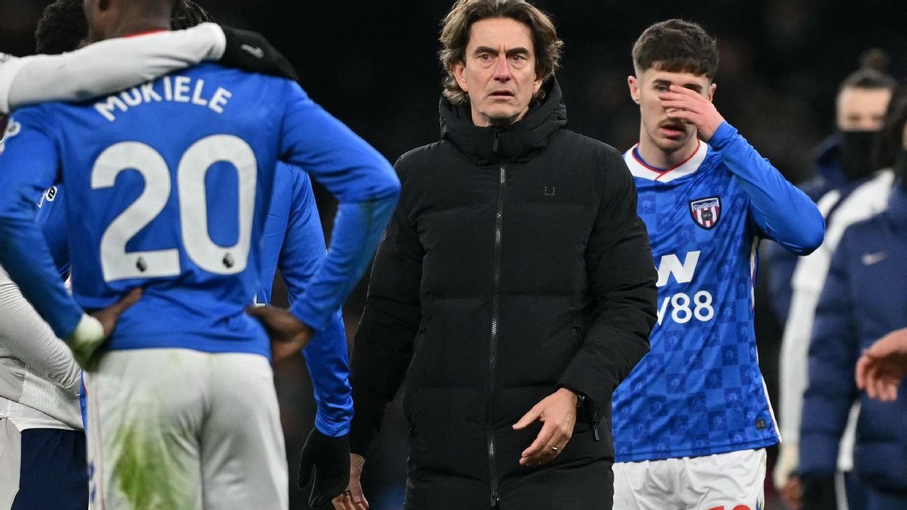 tottenham 1 1 sunderland: new year, familiar spurs woes as boos ring out for under fire thomas frank