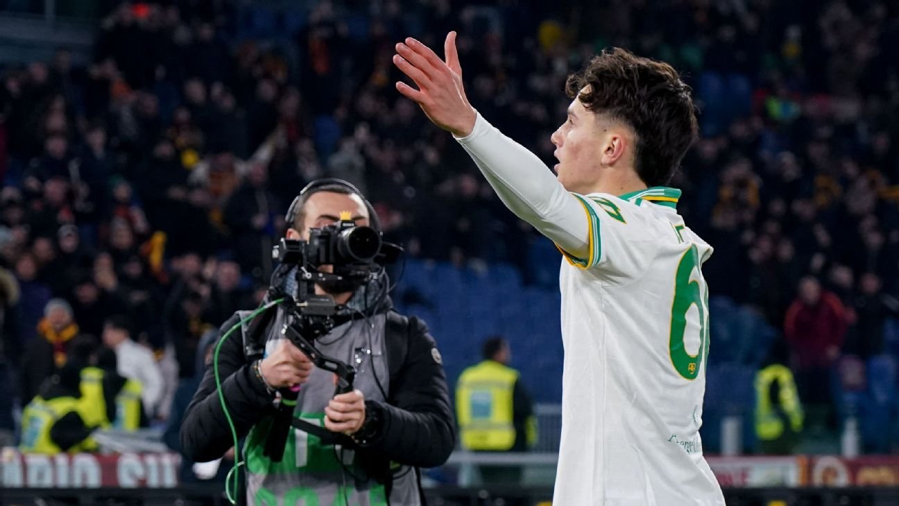 16 year old arena scores on as roma debut