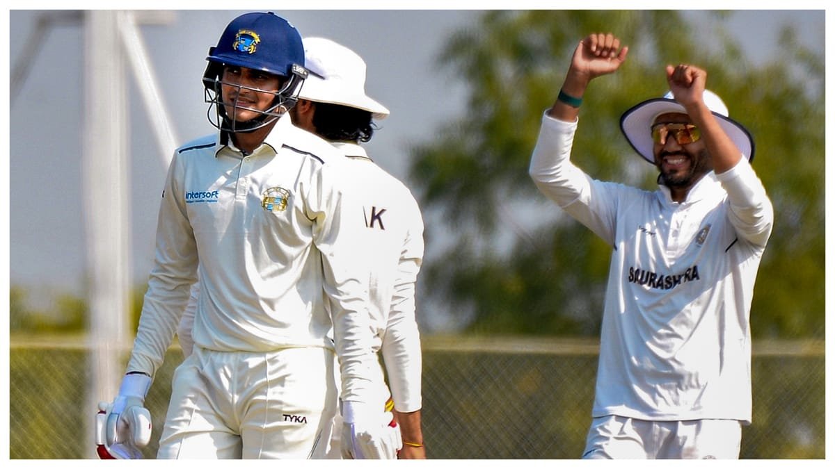 ranji trophy: शुभमन गिल खाता खोले बगैर पवेलियन लौटे, जलज सक्सैना ने पूरे किए 500 विकेट; सरफराज खान का शतक