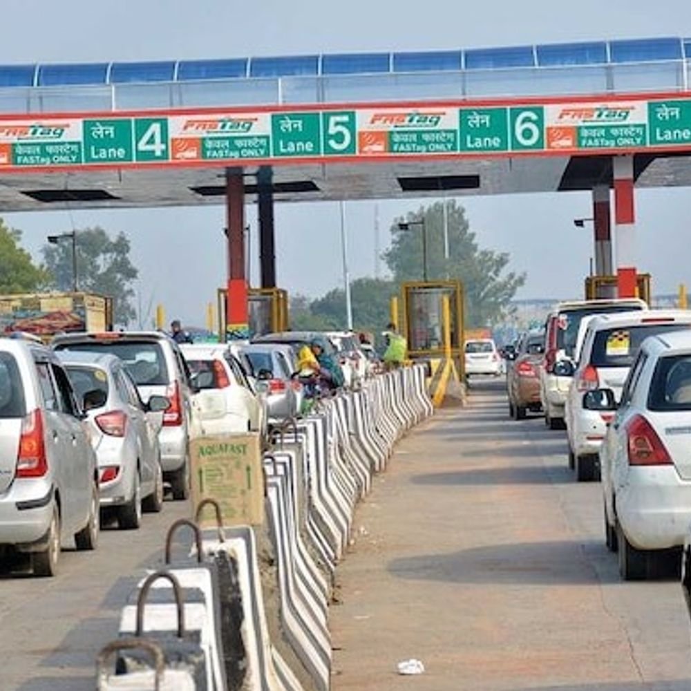 टोल नहीं चुकाया तो गाड़ी नहीं बेच पाएंगे:noc और फिटनेस सर्टिफिकेट जारी नहीं होगा, नेशनल परमिट भी नहीं मिलेगा