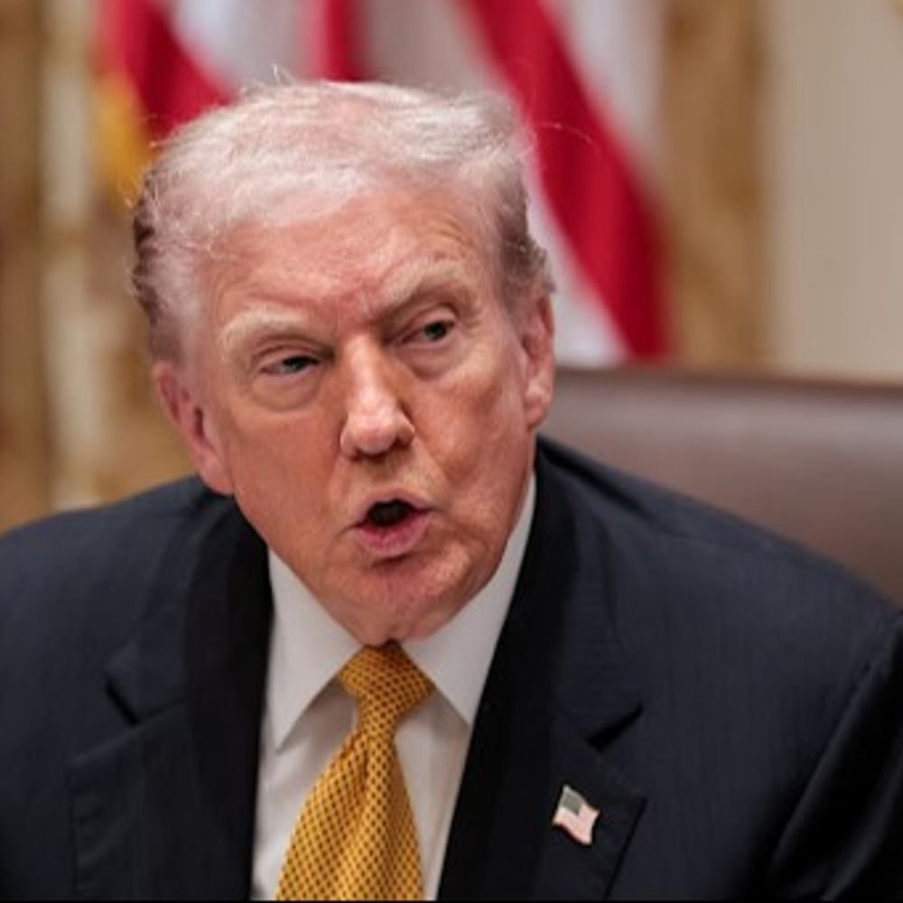 ट्रम्प के टैरिफ पर अमेरिकी सुप्रीम कोर्ट का फैसला टला:ट्रम्प ने कहा था अगर हारे तो देश बर्बाद हो जाएगा