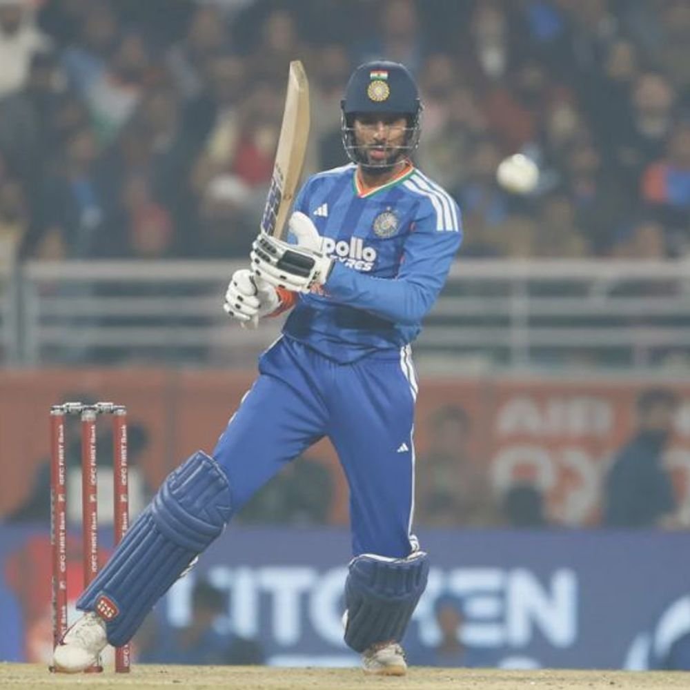 तिलक वर्मा की टीम इंडिया में वापसी टली:टी 20 वर्ल्डकप के वॉर्मअप मैचों में खेलना संभव, श्रेयस कीवियों के खिलाफ बचे 2 मैच खेलेंगे