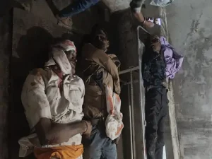 balodabazar accident: अज्ञात वाहन ने 3 युवकों को कुचला, मौके पर मौत; टक्कर से 20 30 फीट दूर गिरे बाइक सवार