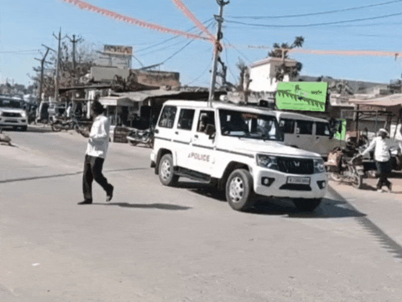 डिप्टी सीएम प्रेमचंद बैरवा के काफिले की गाड़ियां भिड़ीं:भाजपा नेता की कार अचानक बीच में घुसी; प्राइवेट स्कूल के कार्यक्रम में जा रहे थे