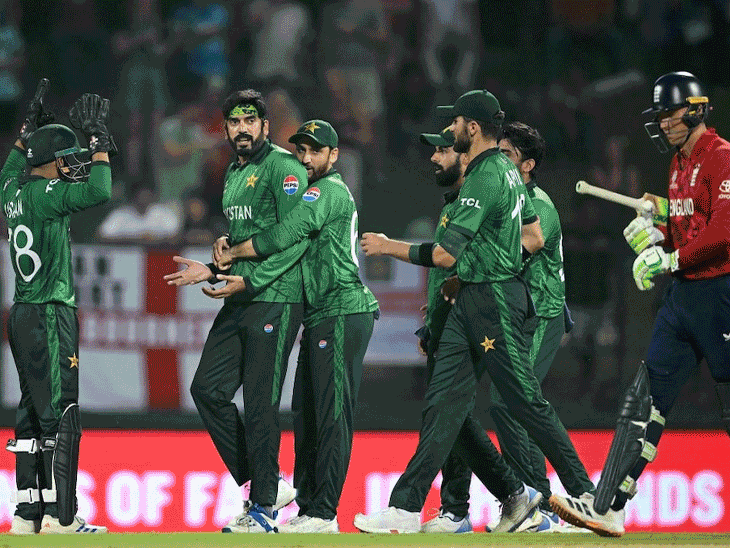 सेमीफाइनल और फाइनल की टिकट बिक्री शुरू:पाकिस्तान की जीत हार तय करेगी सेमीफाइनल फाइनल का वेन्यू; जगह चेंज होने पर रिफंड होगा पैसा