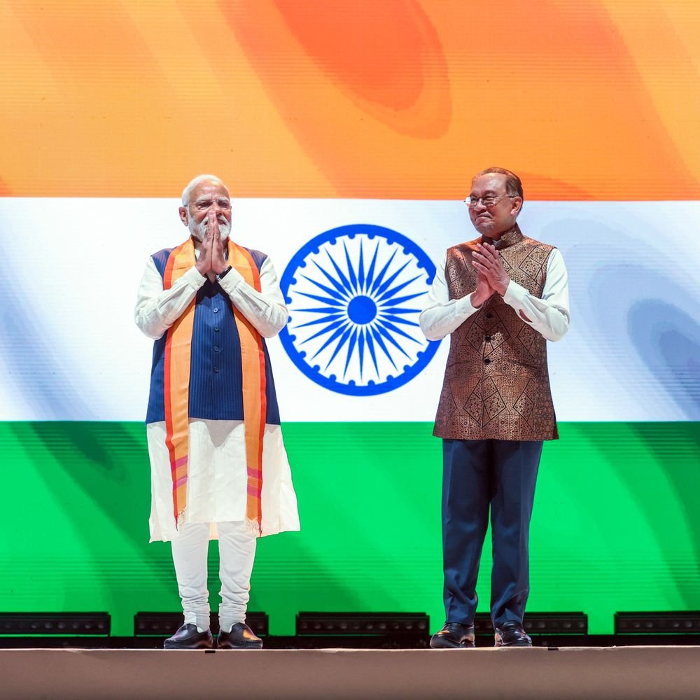 मलेशिया में जाकिर नाइक के प्रत्यर्पण का मुद्दा उठाएंगे मोदी:10वें ceo फोरम में शामिल होंगे, 8 साल बाद मलेशिया दौरे पर पहुंचे