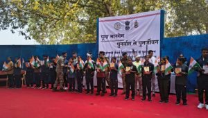 sukma naxal surrender: सुकमा में 21 खूंखार माओवादियों ने किया आत्मसमर्पण, 76 लाख का था इनाम