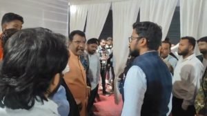 rajim kumbh kalp 2026: राजिम मेला में कलाकारों को नहीं मिला भोजन पानी, अव्यवस्थाओं पर भड़के विधायक