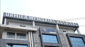 raipur urmila hospital: रायपुर के उर्मिला मेमोरियल हॉस्पिटल में मरीज की मौत पर जमकर हंगामा ! परिजनों ने कहा इलाज के नाम पर हत्या, 25 लाख लूटे