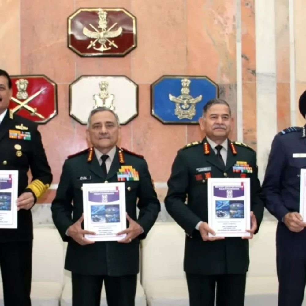 जॉइंट थिएटर कमान से ऑपरेट होंगी तीनों सेनाएं:ऑपरेशन सिंदूर में पहली बार दिखा था कम्पलीट इंटीग्रेशन; दावा नया ढांचा 3 महीने में सामने आएगा