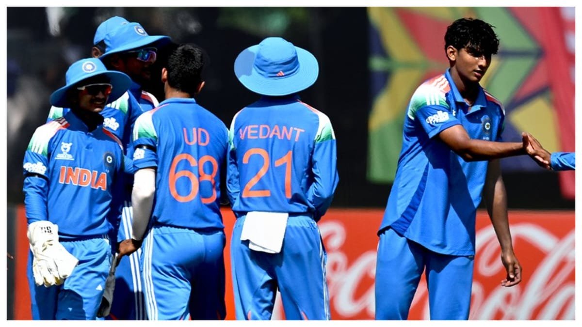 ind vs pak u19: अंडर 19 विश्वकप के सेमीफाइनल में शान से पहुंचा भारत, 194 पर ऑलआउट हुई फिसड्डी पाकिस्तान टीम