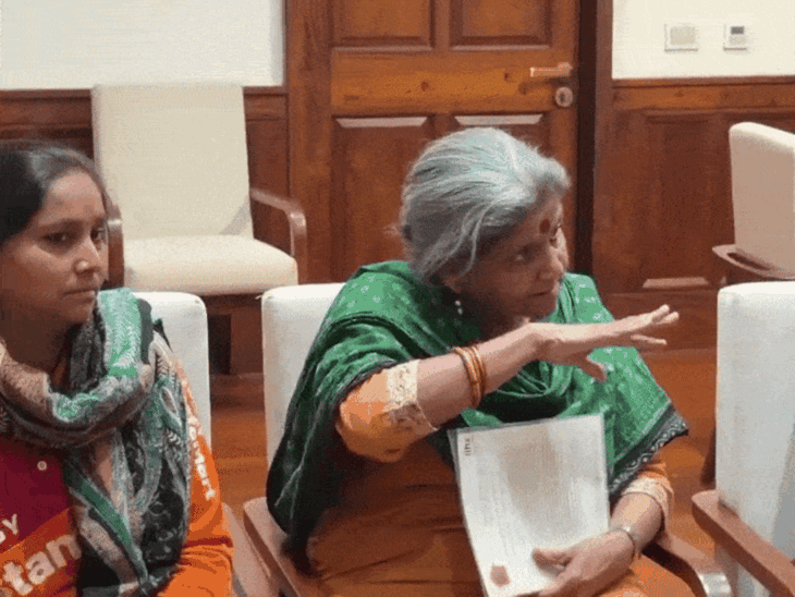 राहुल गांधी ने गिग वर्कर्स से मुलाकात की:bjp पर उनकी मुश्किलों को नजरअंदाज करने का आरोप लगाया, बोले उनके साथ जाति के आधार पर भेदभाव