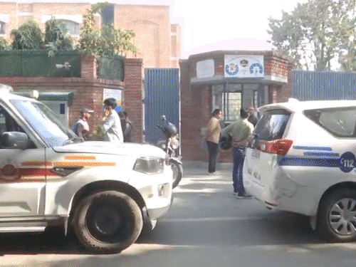 संसद और दिल्ली के स्कूलों में बम की धमकी:मेल में लिखा 13 फरवरी को संसद में ब्लास्ट होगा, दिल्ली को खालिस्तान बना देंगे