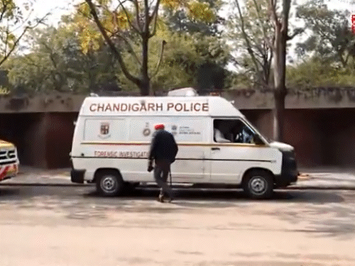 पंजाब cm ऑफिस चंडीगढ़ कोर्ट उड़ाने की धमकी:पुलिस crpf ने सेक्रेटेरिएट में सर्च ऑपरेशन चलाया; हरियाणा सचिवालय में भी अलर्ट