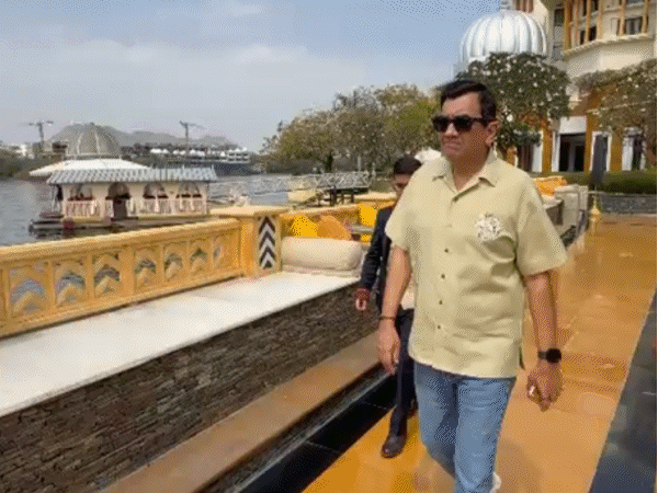 सेलिब्रिटी शेफ ने dm ssp की पत्नी को खाना बनाना सिखाया:पहली नौकरी में होटल खाली रहता था; तभी से ट्रेनिंग देते हुए खाना खजाना का सफर शुरू हुआ