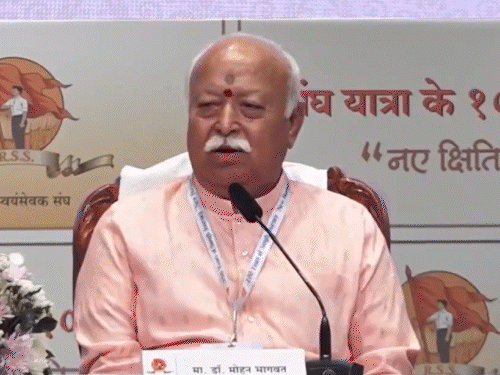सलमान खान rss के कार्यक्रम में पहुंचे:मुंबई में भागवत बोले भारत में रहने वाले सभी हिंदू, संघ किसी के खिलाफ नहीं