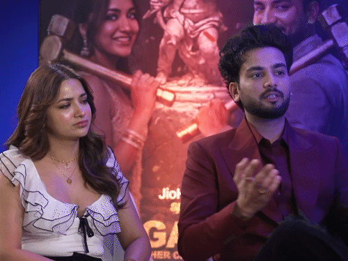 एल्विश यादव और जिया ने बताया प्यार का असली मतलब:‘एंगेज्ड: रोका या धोखा’ सीजन 2 में मिलेगा इमोशन, ड्रामा और दूसरा मौका