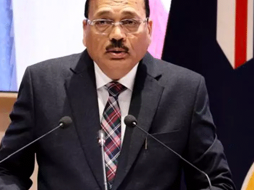 cji बोले जज अपनी सीमाएं पहचानें, गलतियों से सीखें:cje की बैठक में कहा दिखावे से ज्यूडिशियल लीडरशिप को नुकसान, जज में विनम्रता जरूरी