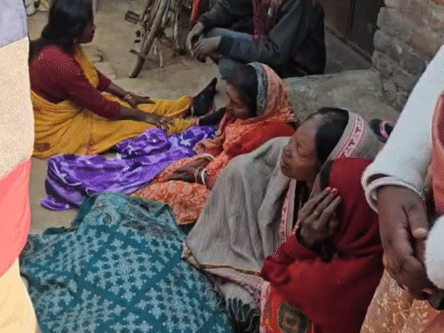 हजारीबाग में हाथियों ने 6 लोगों की ली जान:घर में सो रहे लोगों पर झुंड ने किया हमला, मृतकों में एक साल का बच्चा भी