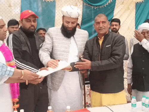 मुस्लिम परिवार ने ₹80 लाख की जमीन मंदिर को दी:निर्माण का खर्च भी उठाएंगे; मोहाली में रजिस्ट्री करवाने शाही इमाम को बुलाया