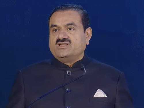 अडाणी एंटरप्राइजेज का मुनाफा 97 गुना बढ़कर ₹5,627 करोड़ पहुंचा:फॉर्च्यून तेल वाली कंपनी को बेचने से मिले ₹5,632 करोड़; शेयर 10% चढ़ा