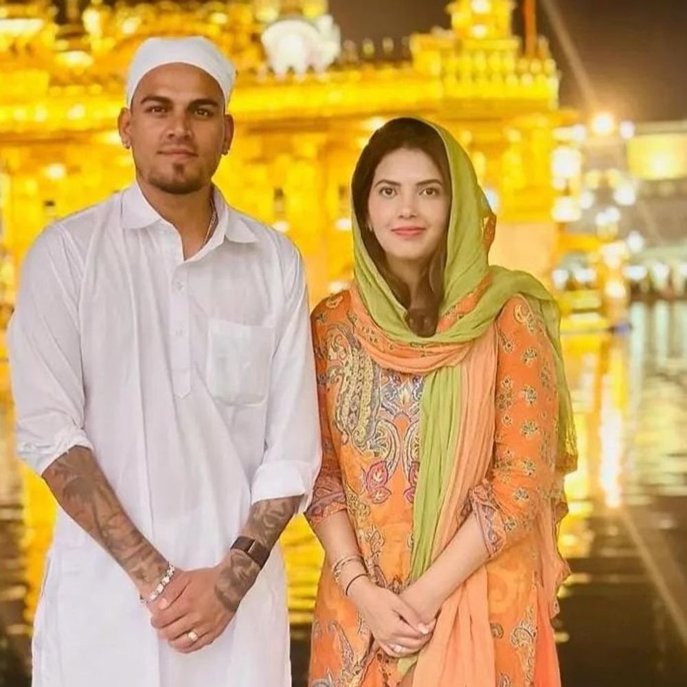 क्रिकेटर राहुल चाहर ने फैशन डिजाइनर पत्नी से तलाक लिया:बोले कम उम्र में शादी की, इसके लिए बड़ी कीमत चुकानी पड़ी