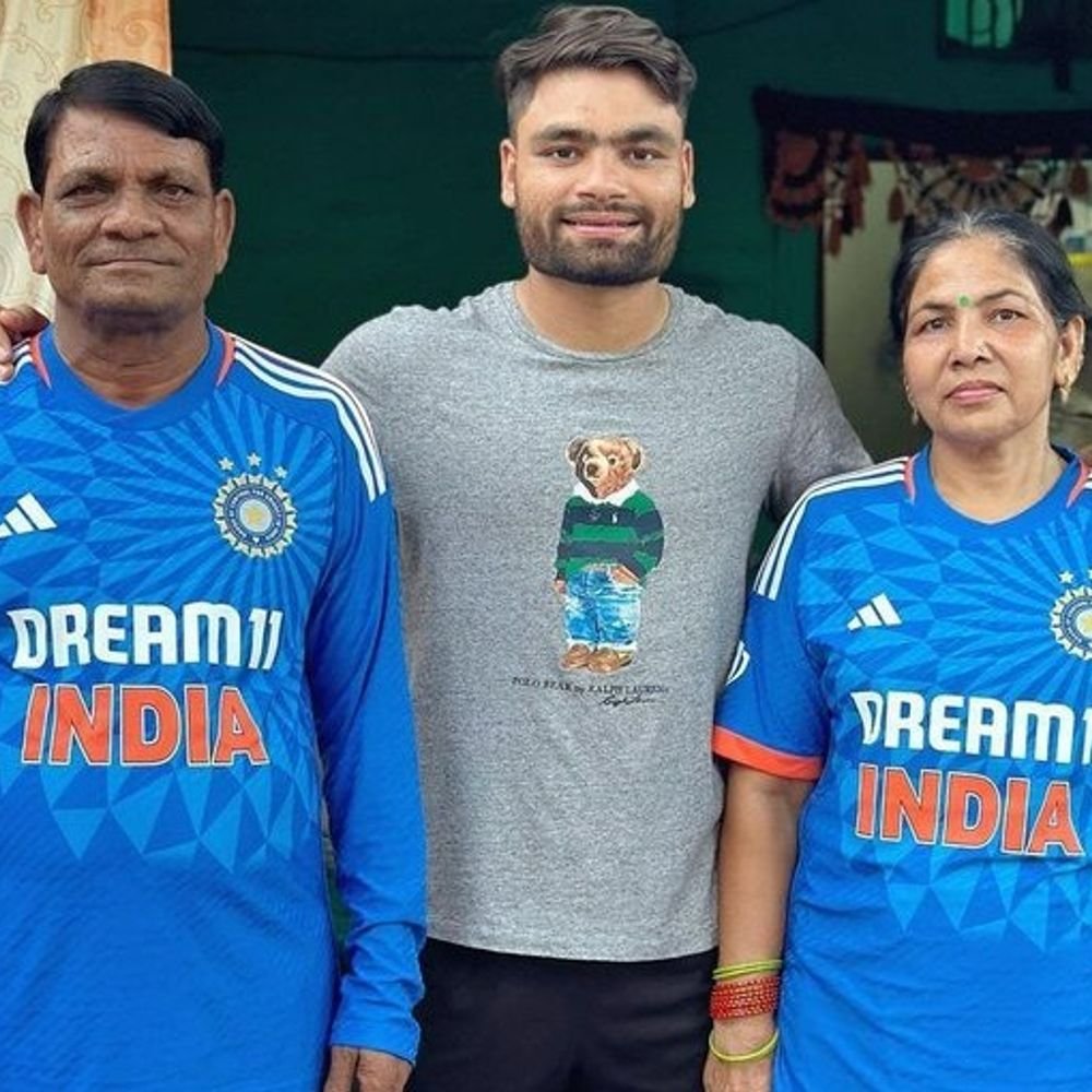 कोलकाता में भारतीय टीम के साथ जुड़ेंगे रिंकू सिंह:कल पिता के अंतिम संस्कार में शामिल हुए; वेस्टइंडीज के खिलाफ खेल सकते हैं