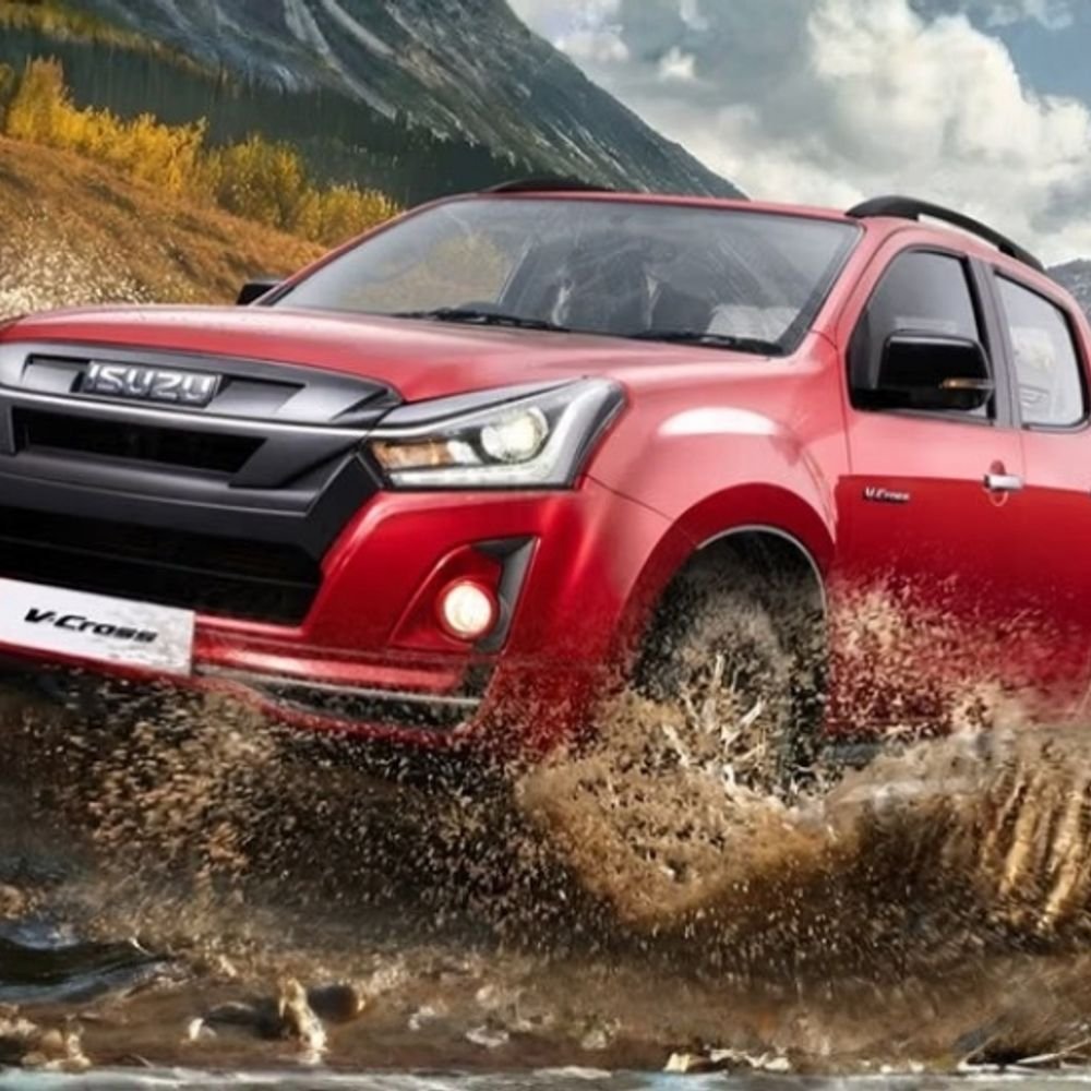 2026 इसुजु वी क्रॉस भारत में लॉन्च, शुरुआती कीमत ₹25.50 लाख:अब सिर्फ 4x4 ऑप्शन में मिलेगी; 10.3 इंच टचस्क्रीन और 360 डिग्री कैमरा जैसे नए फीचर्स