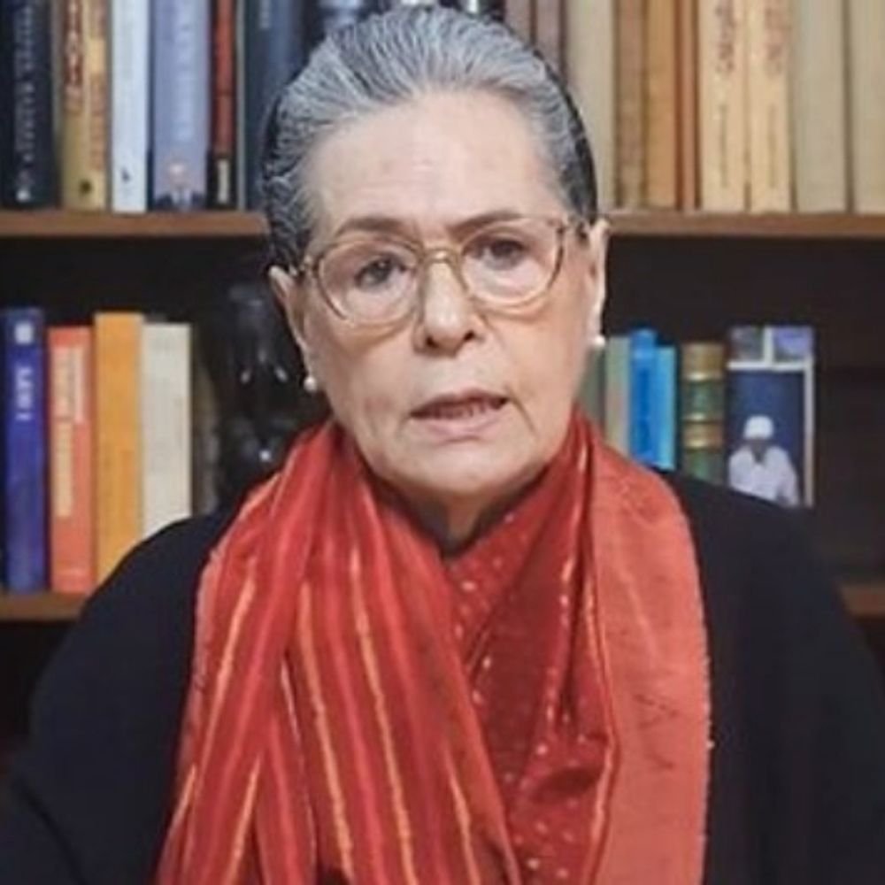 सोनिया गांधी के वोटर लिस्ट केस में कोर्ट को जवाब:वोटर लिस्ट नागरिकता सरकार के मसले; क्रिमिनल कोर्ट का निजी शिकायत पर एक्शन लेना सही नहीं