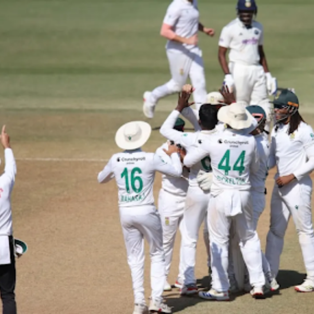 क्रिकेट के 73 नियम बदले, 1 अक्टूबर से लागू होंगे:टेस्ट में दिन के आखिरी ओवर में विकेट गिरा तो नया बैटर आएगा, लेमिनेटेड बैट को मंजूरी